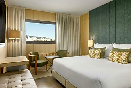 AC Hotel by Marriott Sants