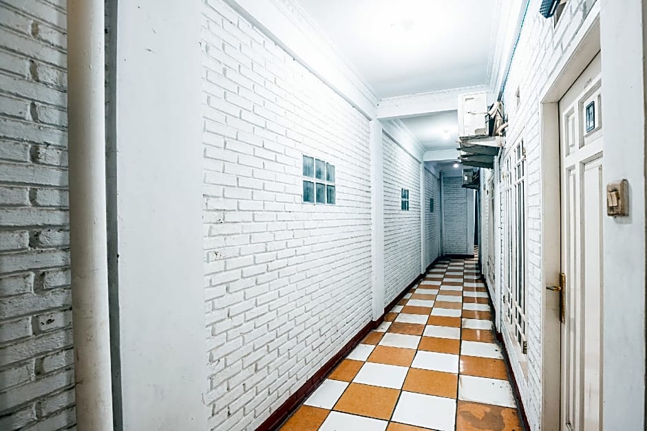 OYO 580 Losmen Cikuda