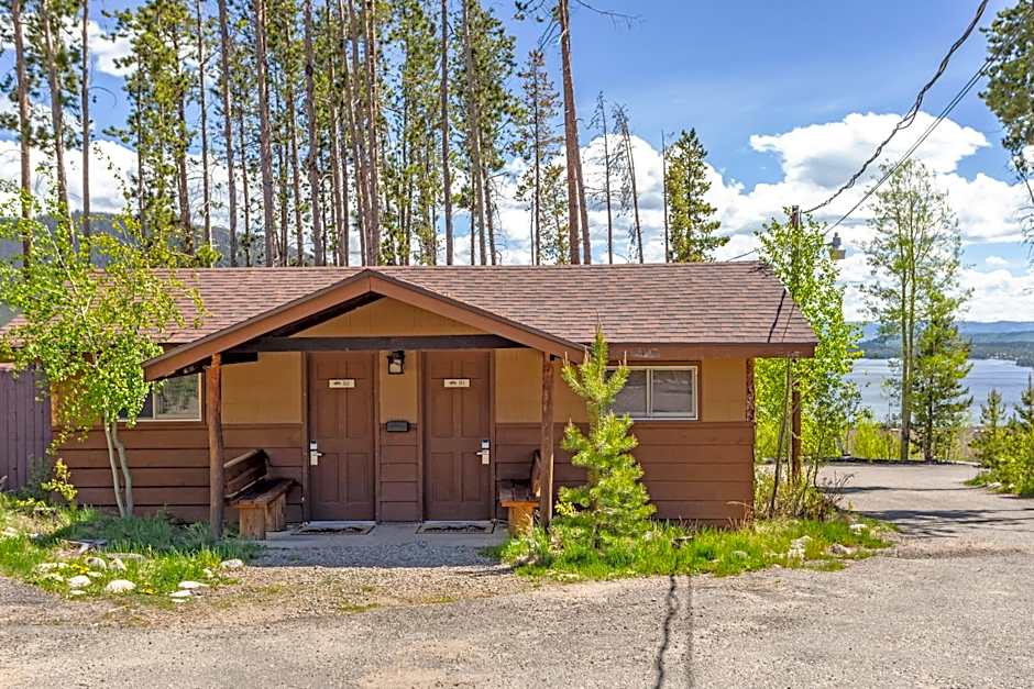 Grand Lake Lodge