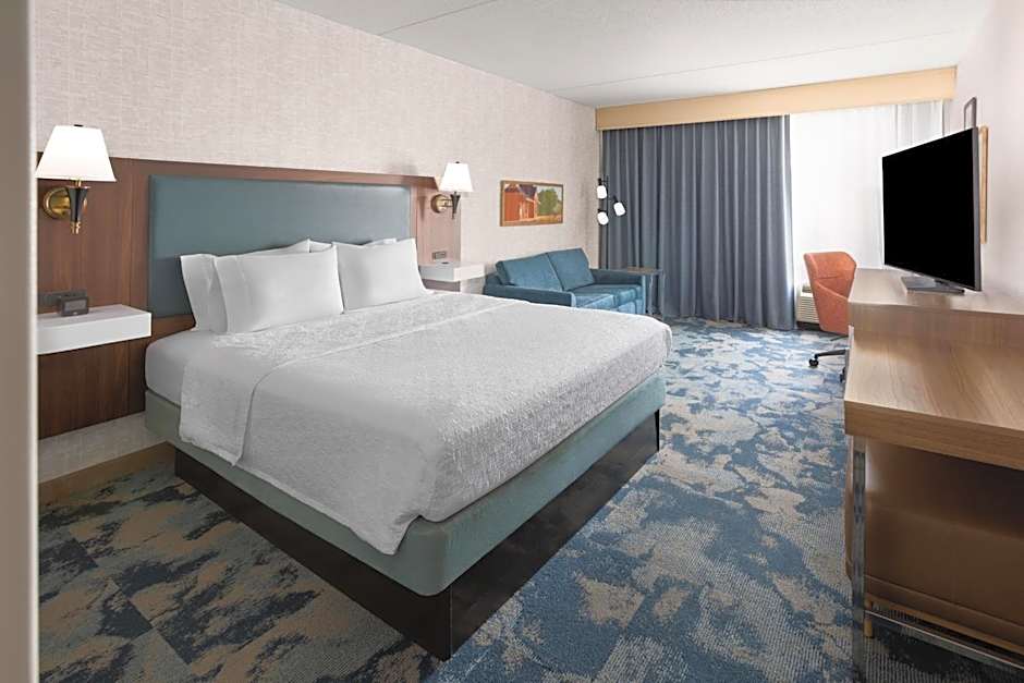 Hampton Inn Frostburg
