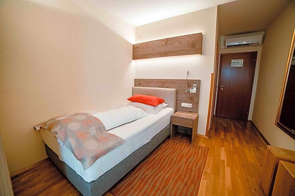 Garten-Hotel Ochensberger