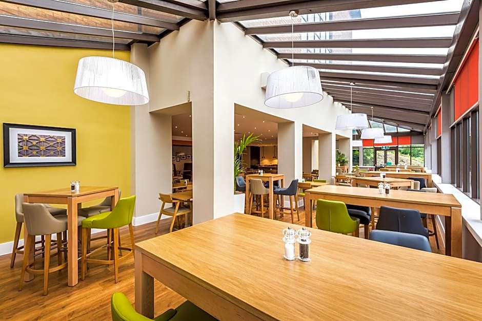 Holiday Inn Rotherham-Sheffield M1Jct.33 By IHG