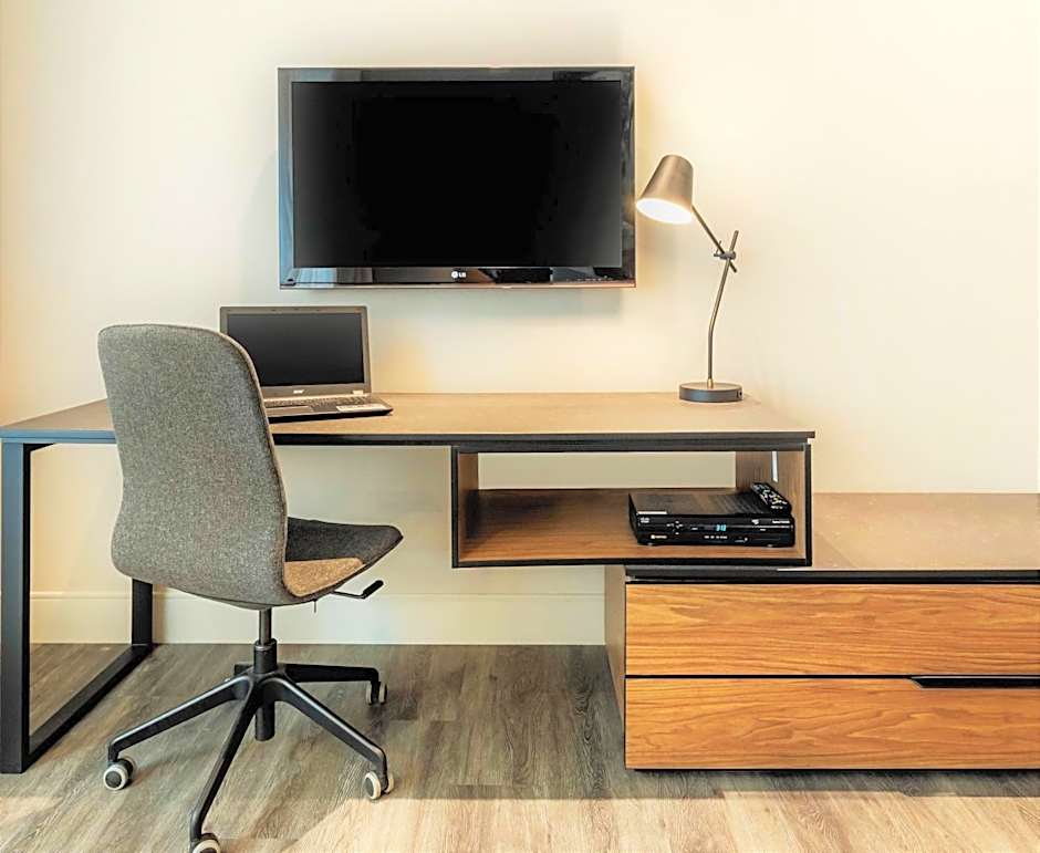 Hotel Royal William, an Ascend Collection Hotel