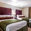Cobblestone Hotel & Suites - Hutchinson