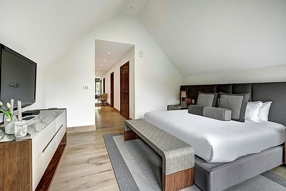 Legendary Lodging at the Ritz Carlton Residences Vail, A Vail Resorts Property