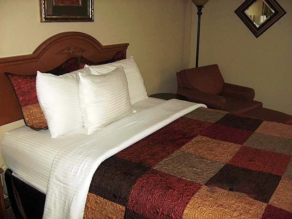 All American Inn & Suites Branson