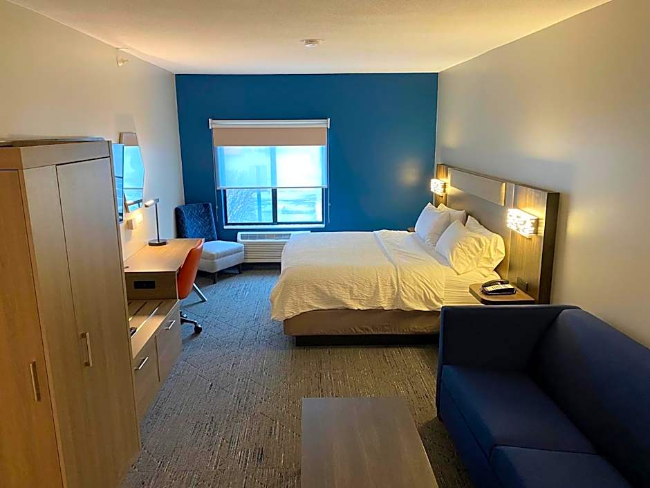 Holiday Inn Express Plymouth By IHG