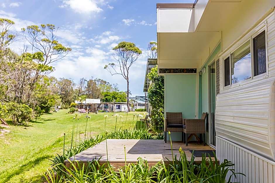 Surfside Cudmirrah Beach