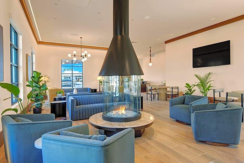 The Dunes Hotel (Palm Springs)