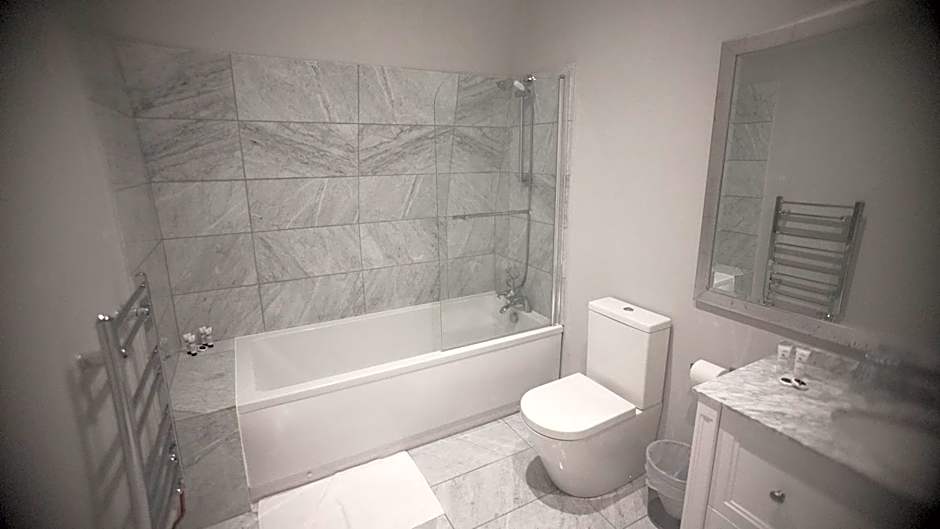 The Chatsworth Hotel