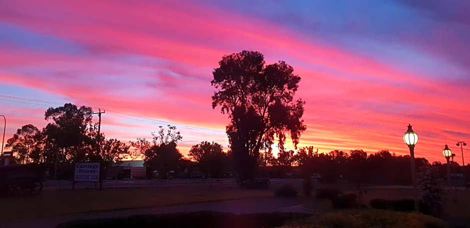 Quality Inn Carriage House