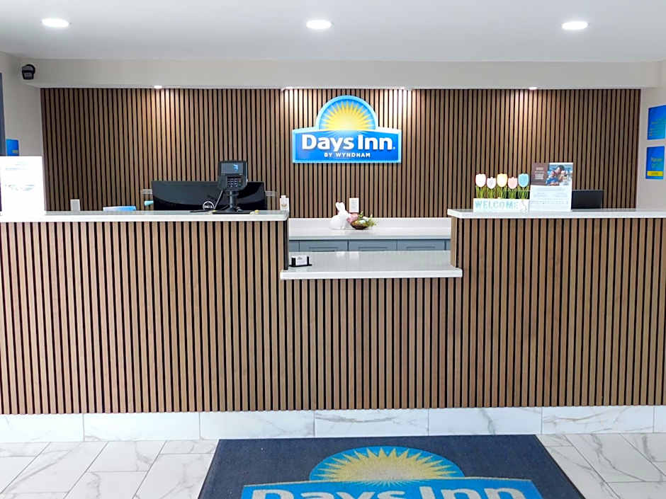 Days Inn by Wyndham Effingham