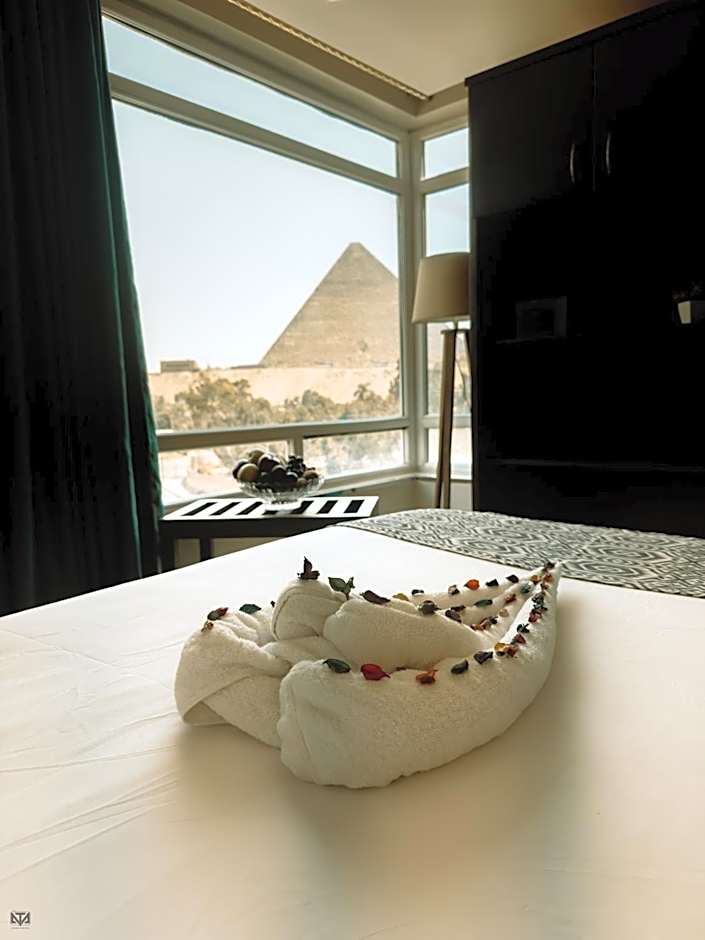 Turquoise Pyramids & Grand Egyptian museum view Hotel