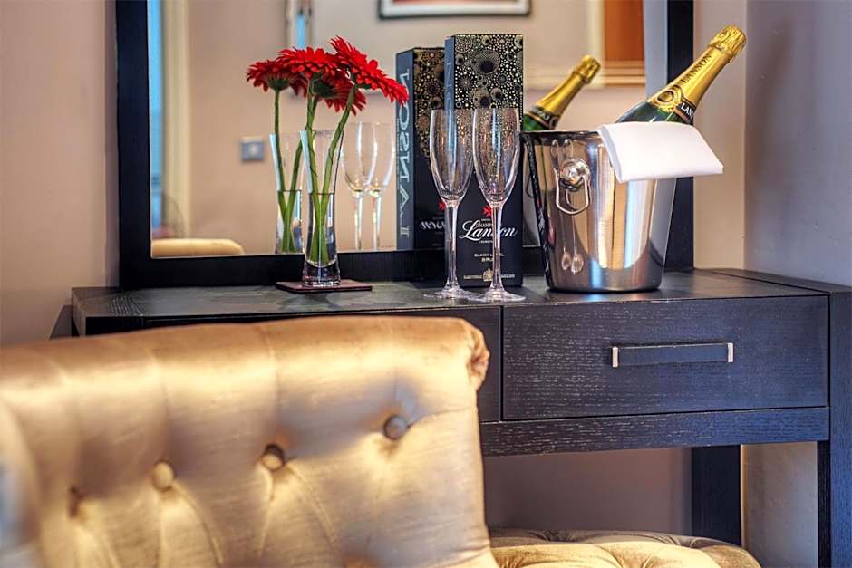 The Bondgate Boutique