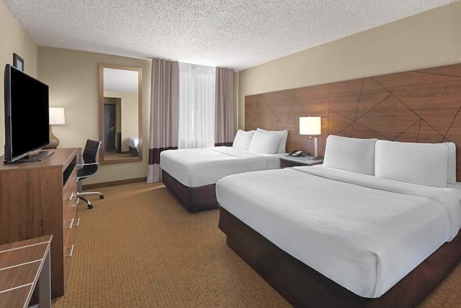 Wingate by Wyndham Utica