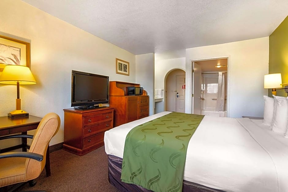 Rodeway Inn Auburn – Foresthill