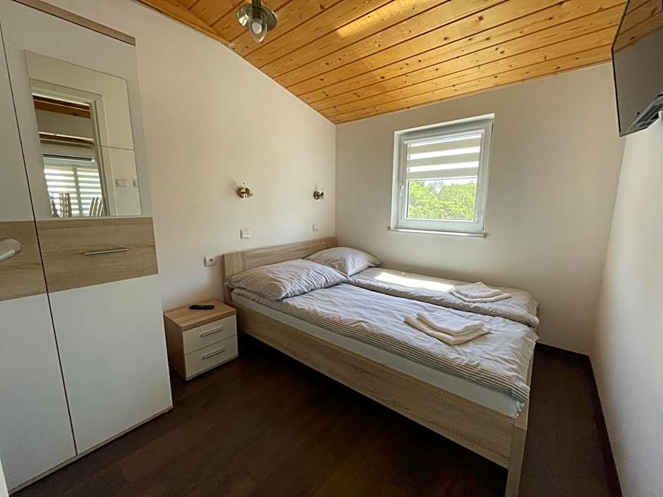 Domki u Grażyny Mikołajki