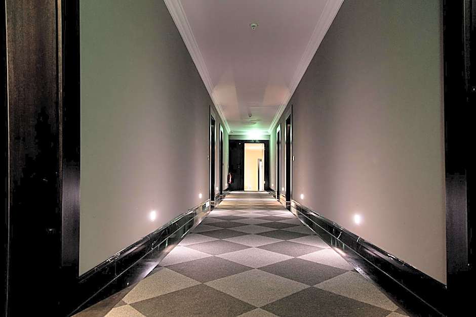 Quentin Boutique Hotel