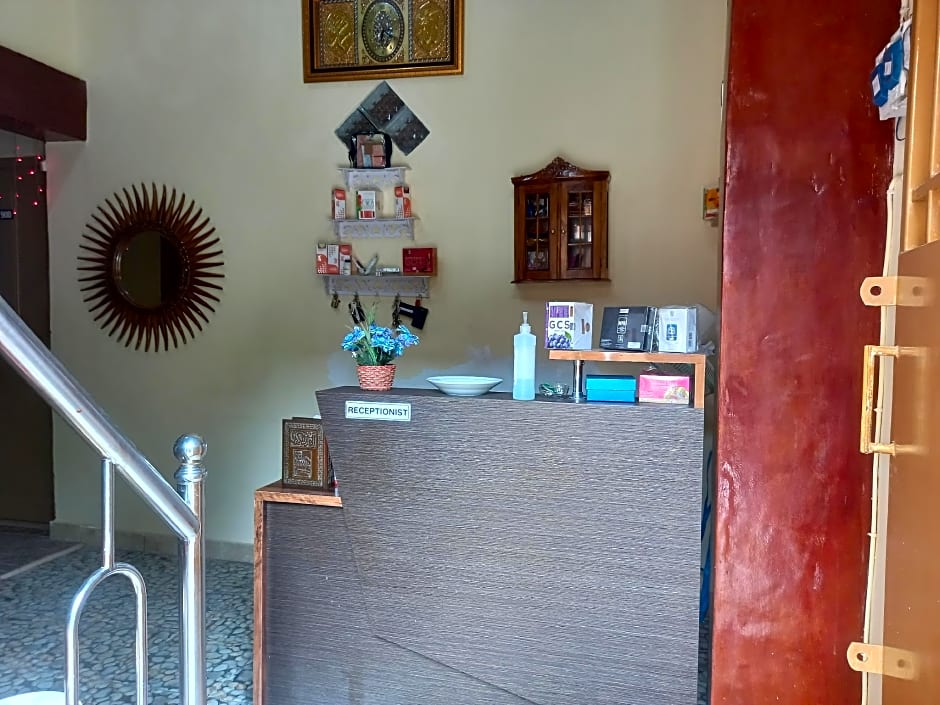 OYO 90731 E-kreasi Home