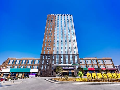 Lavande Hotel Deyang Zhongjiang