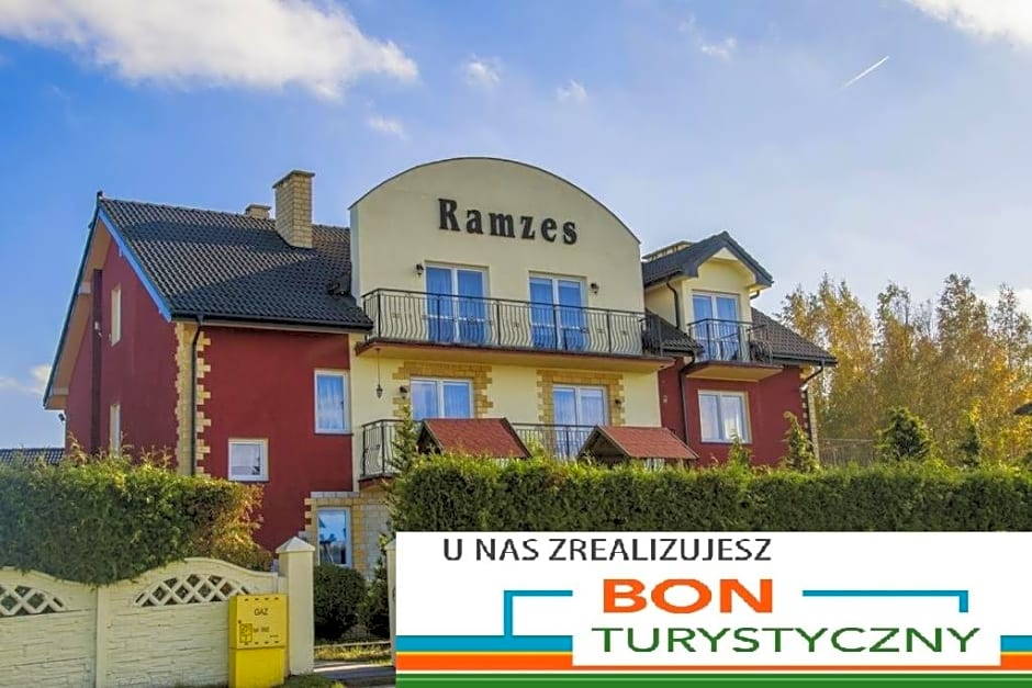 RAMZES-pokoje z balkonami,parking,Blisko do plaży Ustka
