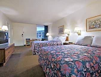 Sikeston Inn