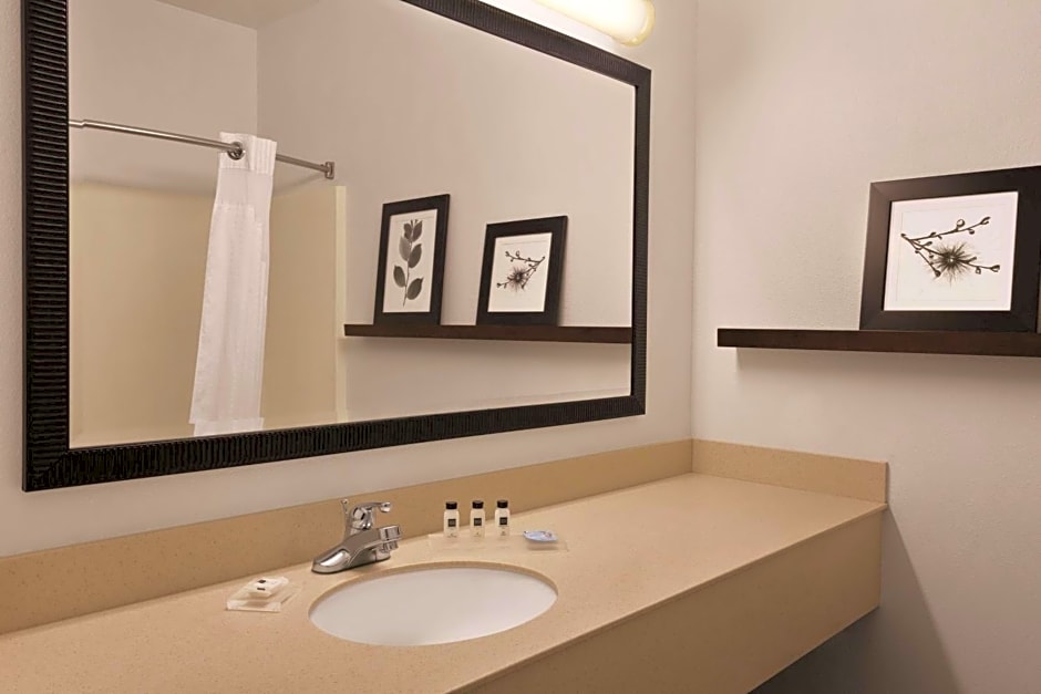 Country Inn & Suites by Radisson, Bryant (Little Rock), AR
