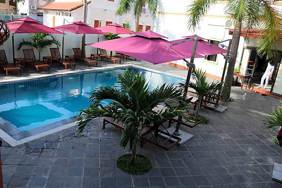 villa mahasok hotel