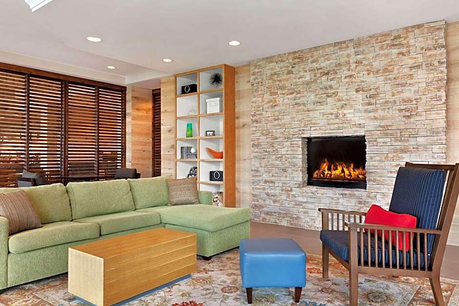Country Inn & Suites by Radisson, San Diego North, CA
