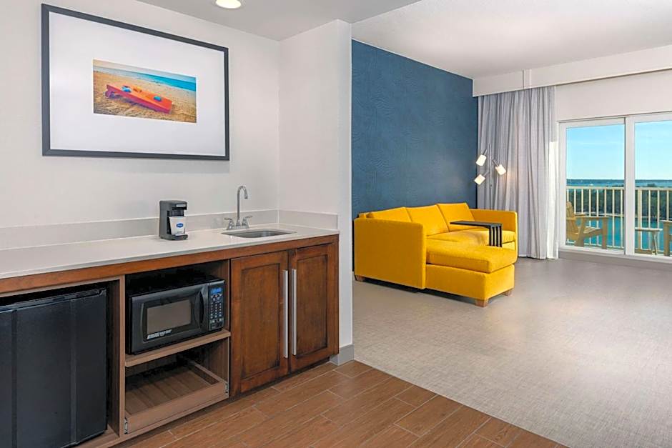 Hampton Inn By Hilton and Suites Clearwater Beach