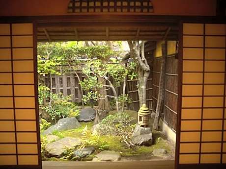 Japanese-Style Triple Room with Garden - Ground Floor