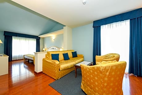 Suite with Balcony