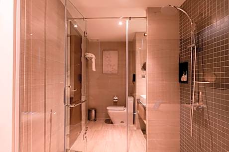 Deluxe Double Room with Balcony with Free Herbal Foot Bath 15 mins