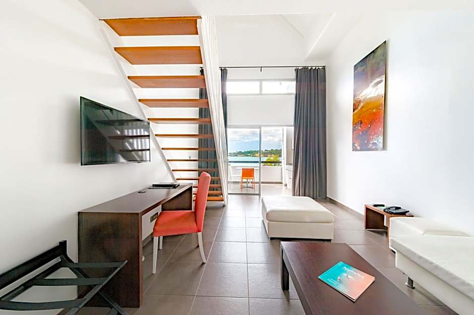 Mahogany Hotel Residence & Spa