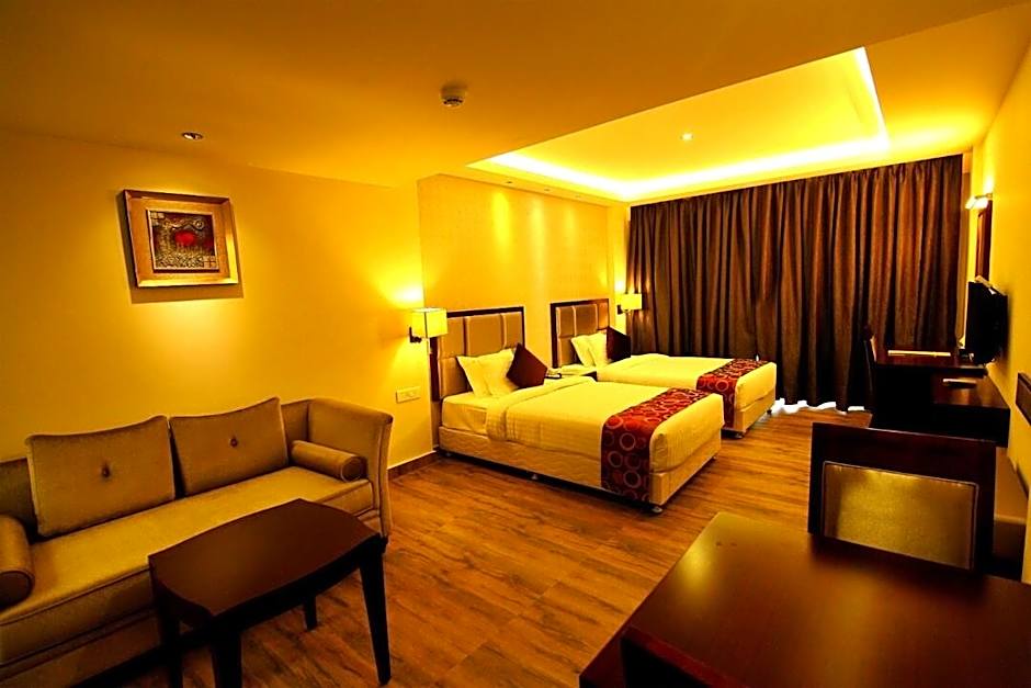 Paravoor Galaxy Hotel