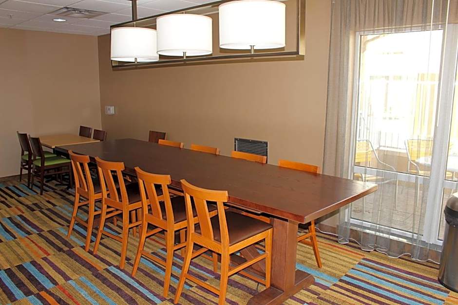 Fairfield Inn & Suites by Marriott Kansas City Liberty