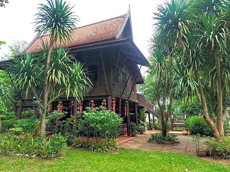 Mekong Villas