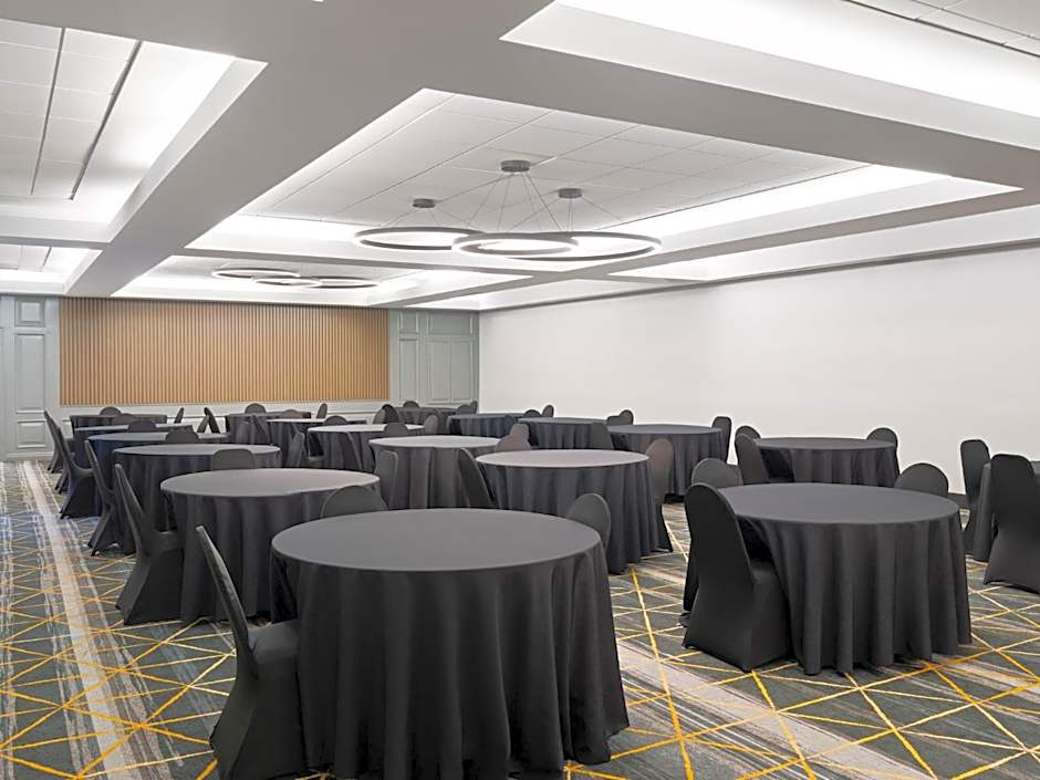 Holiday Inn Portsmouth Downtown By IHG