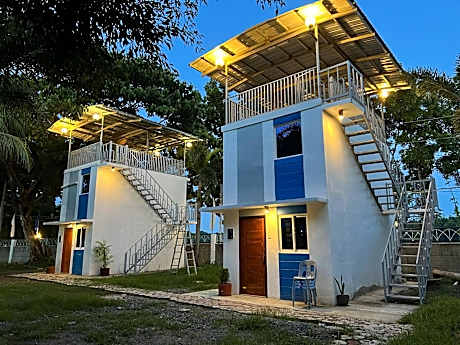 Arzel's Tiny House