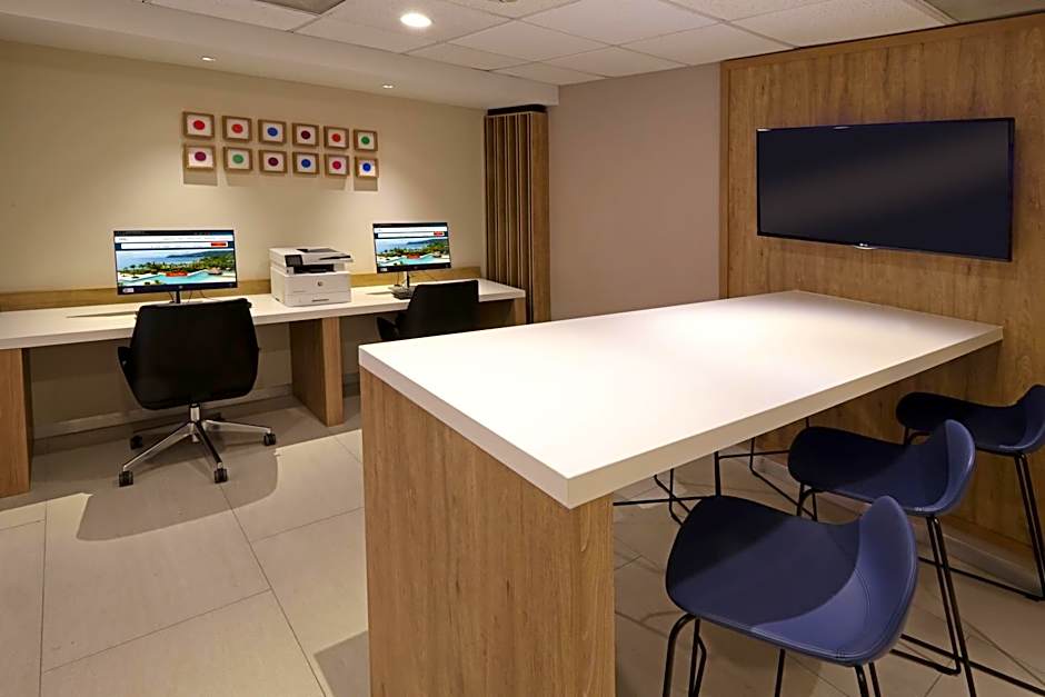 Holiday Inn Express Monterrey Galerias-San Jeronimo By IHG