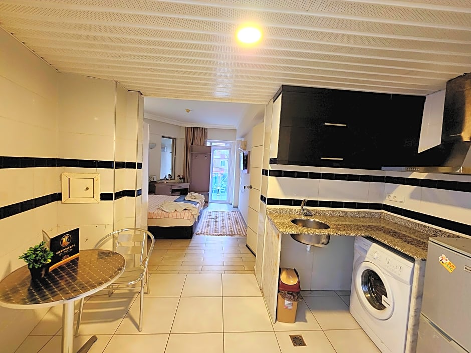 Cleopatra City Hotel