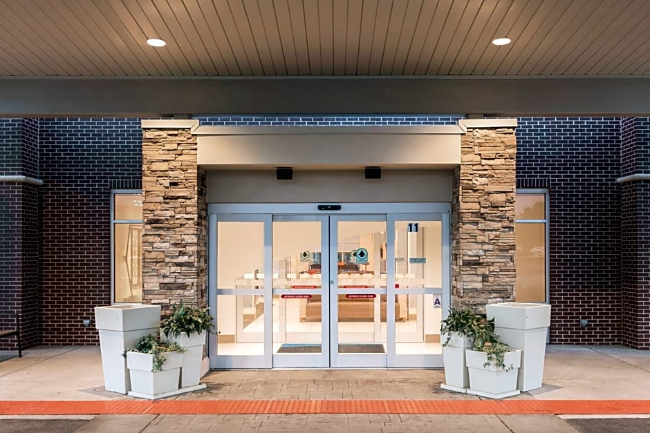 Holiday Inn Express and Suites St Louis-Chesterfield By IHG