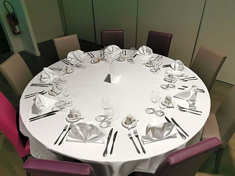 Hotel Ibis Styles Montargis Arboria