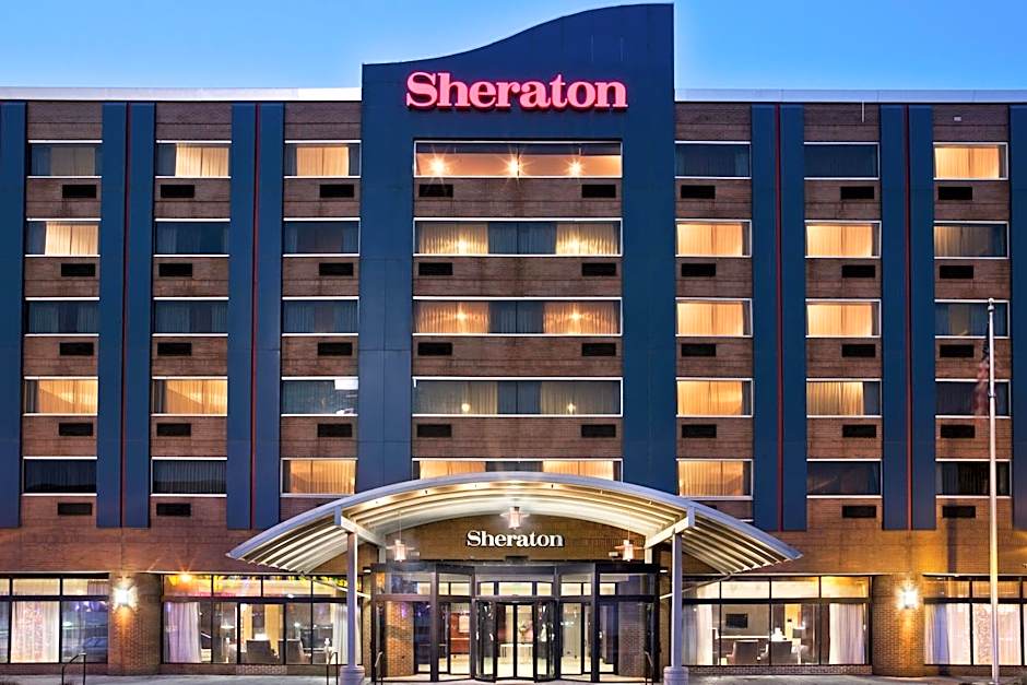 Sheraton Niagara Falls