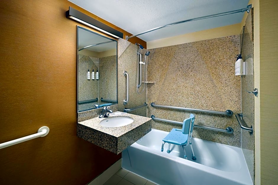 Fairfield Inn & Suites Denver Cherry Creek – Denver, CO