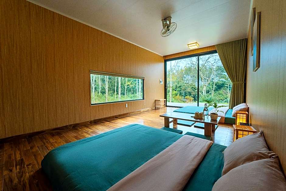 Blue Diamond Retreat