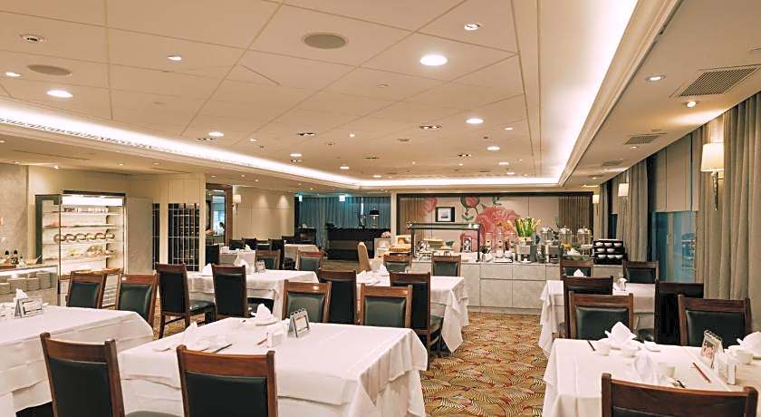 Evergreen Laurel Hotel