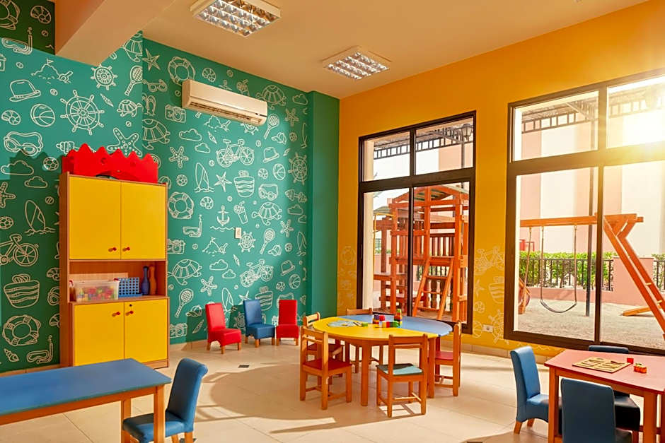 JAZ Tamerina, Almaza Bay