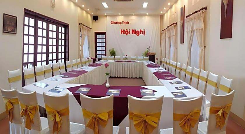 Hoa Binh 2 Hotel