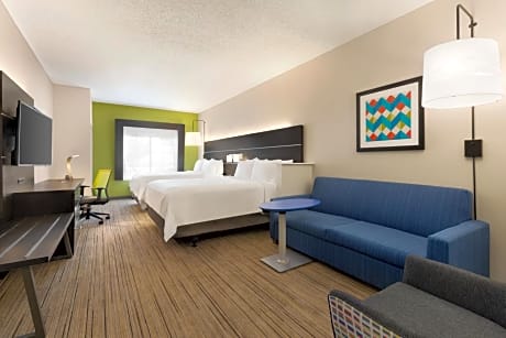 Queen Suite with Two Queen Beds